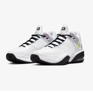 Jordan Max Aura 3 EUC